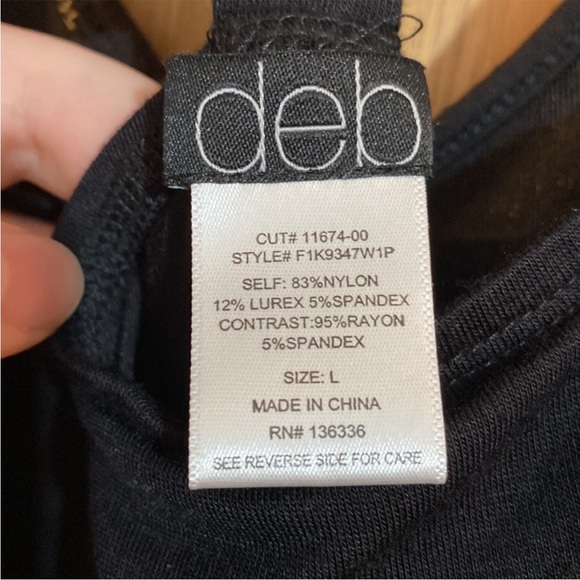 3/$15 DEB Chevron Striped Tank Top - Picture 4 of 6